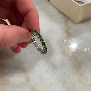 925 Elegant Green and Silver Women's Ring